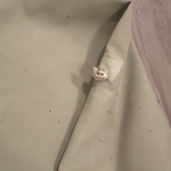 Voyager Mens XL Button Up Shirt Olive Green Camping Hiking Outdoor - Picture 6 of 9